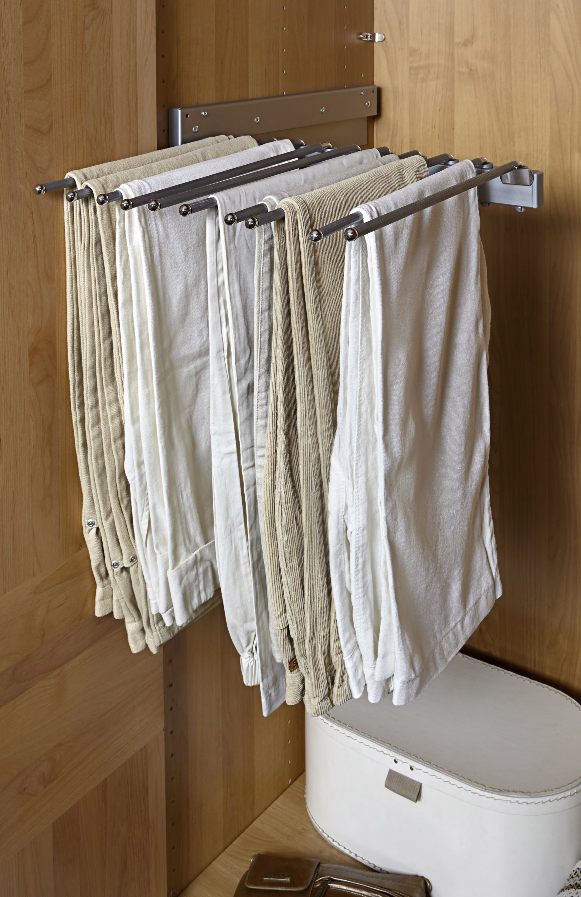 Pull out trouser rail semi solid Gallery